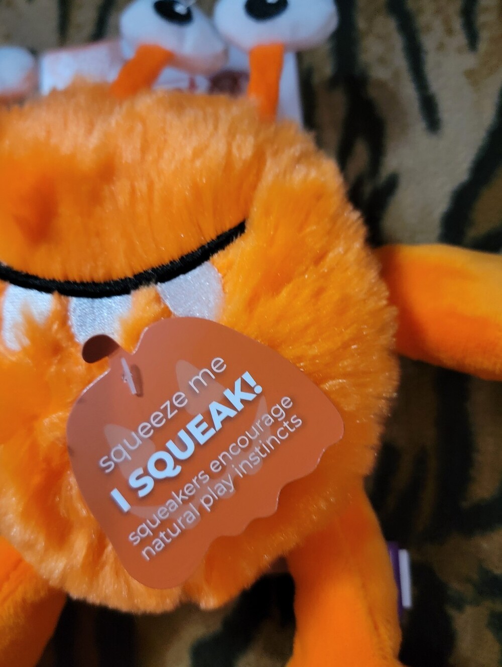 Multipet Dog Monster Toy W Squeak Orange or Green Assorted Plush Sz Small Med Ea - Picture 5 of 5
